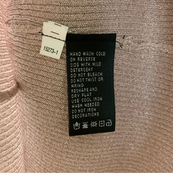 August Silk Y2K metallic pink Sweater w gold stones - Picture 8 of 8